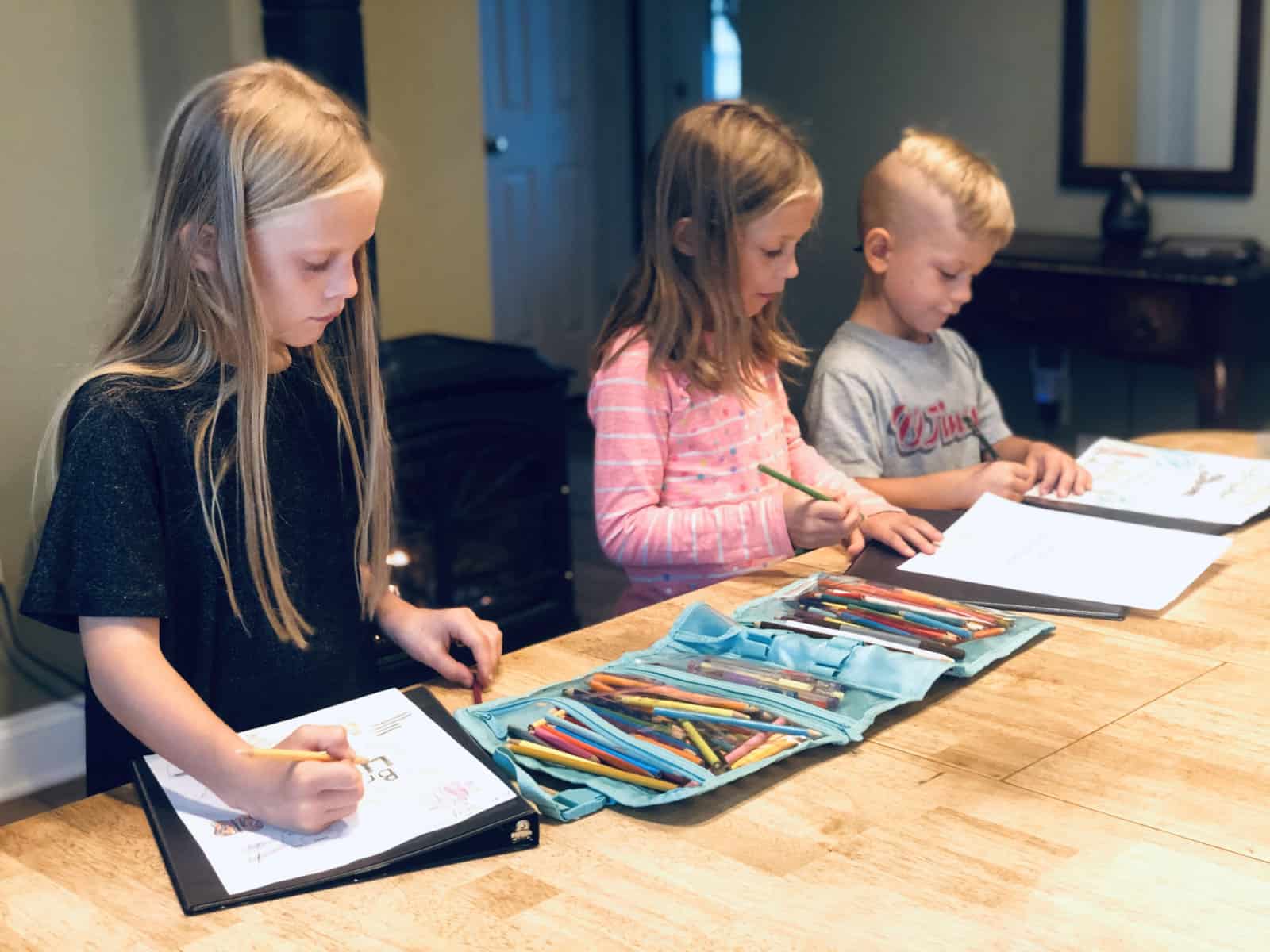 portfolio-3 kids looking at portfolios